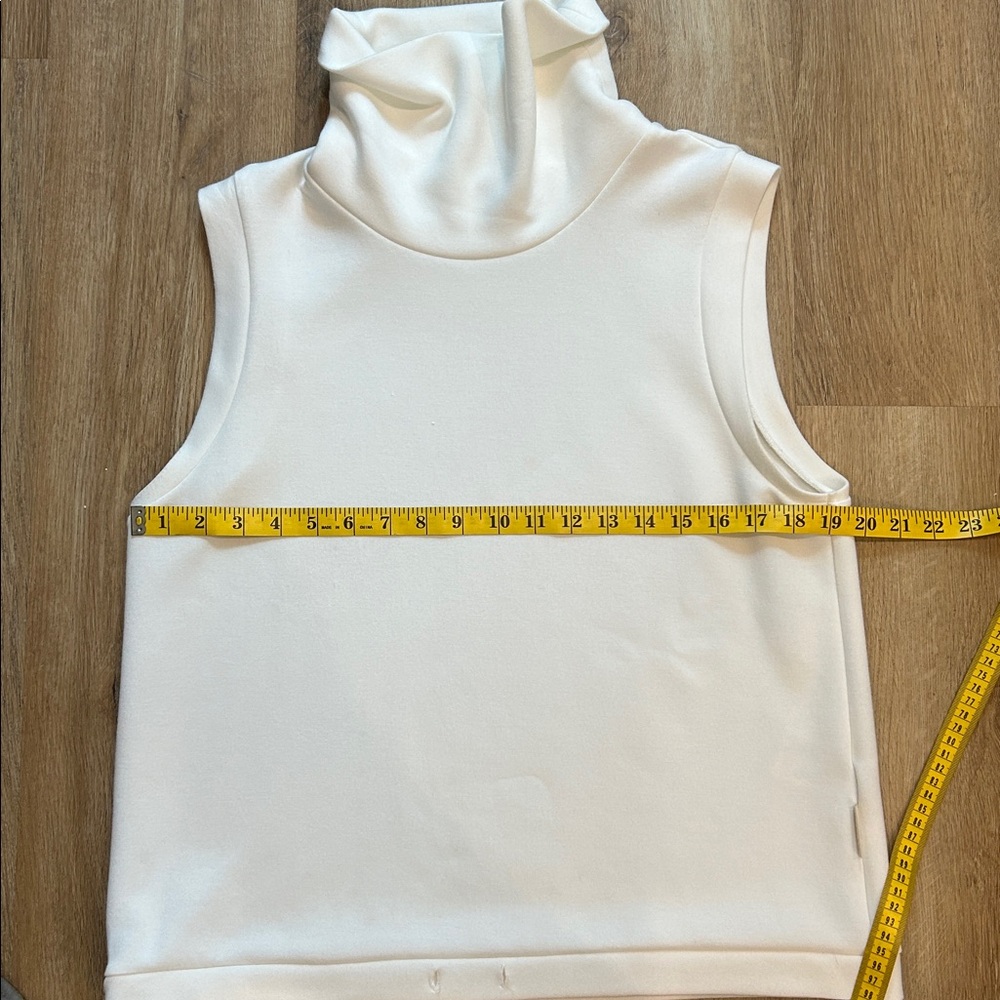 Varley Leigh High Nexk Sleeveless Tank Top - Picture 6 of 8
